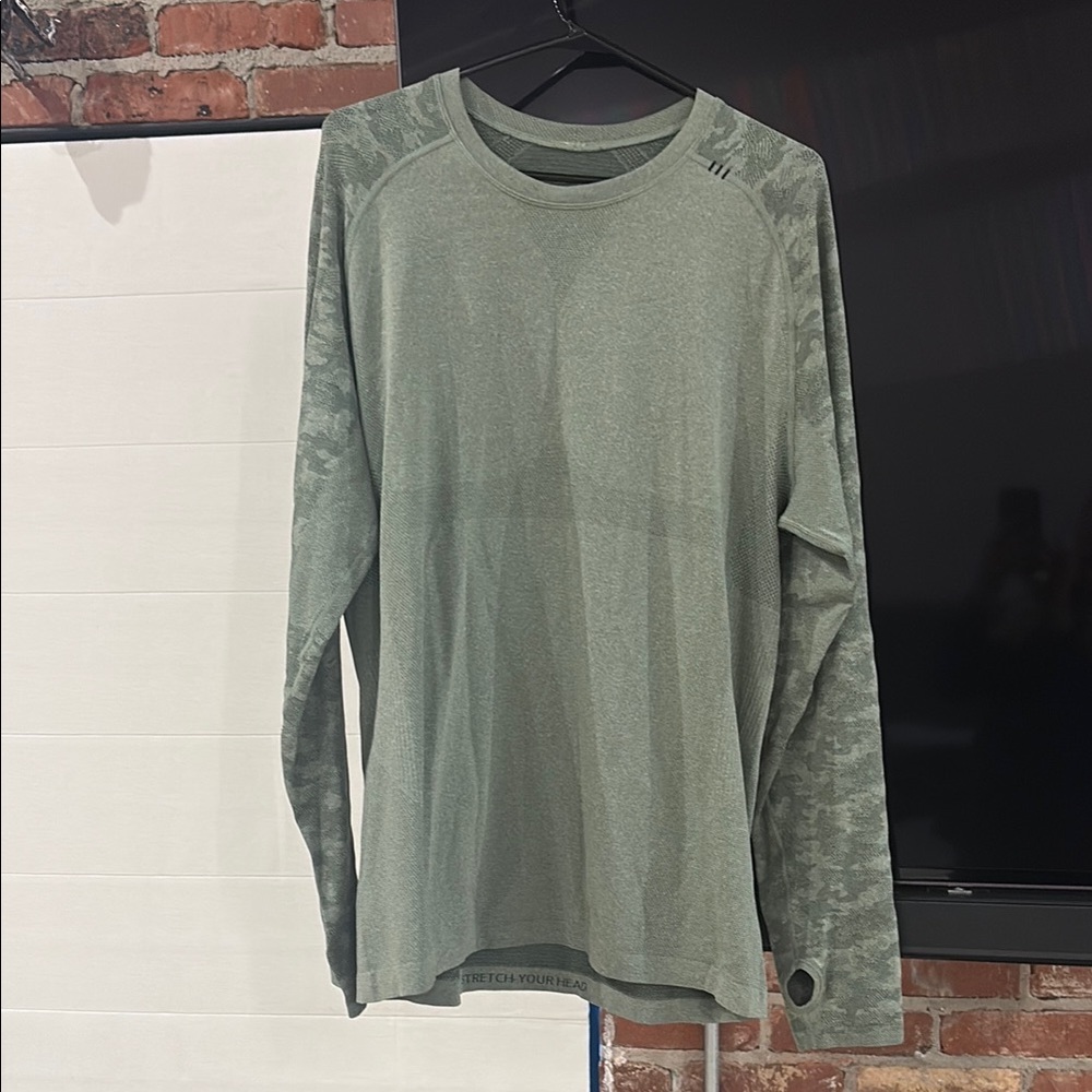 lululemon athletica Olive Long Sleeve Tee